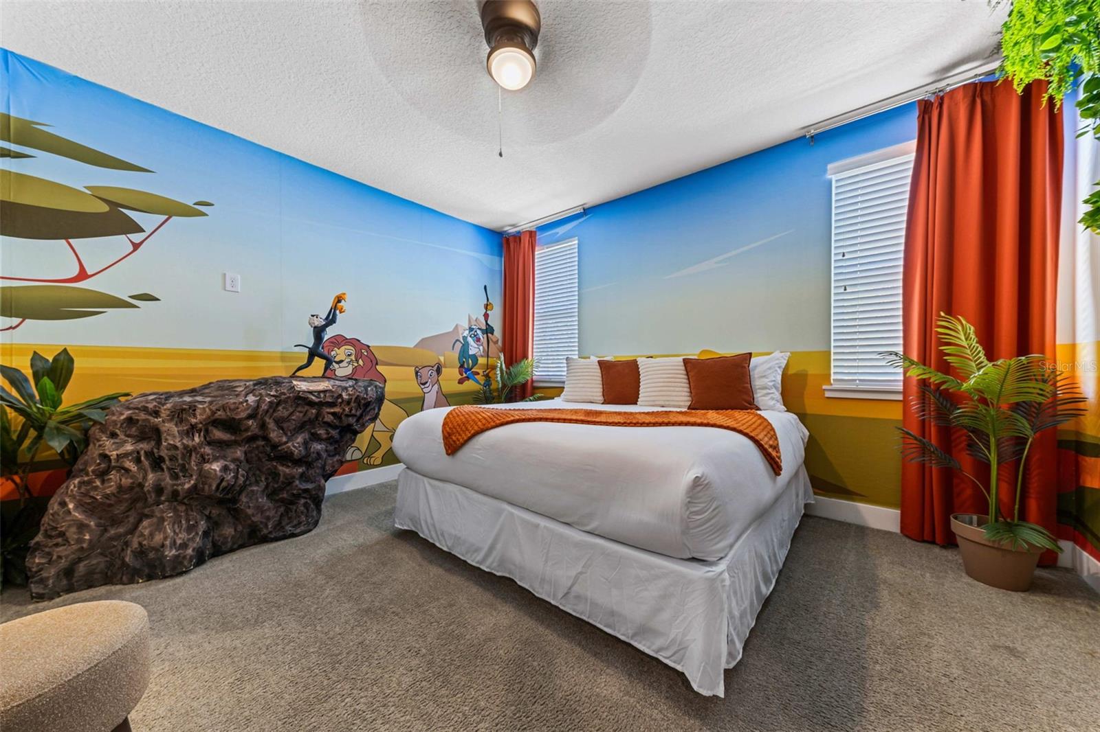 451 LASSO DRIVE