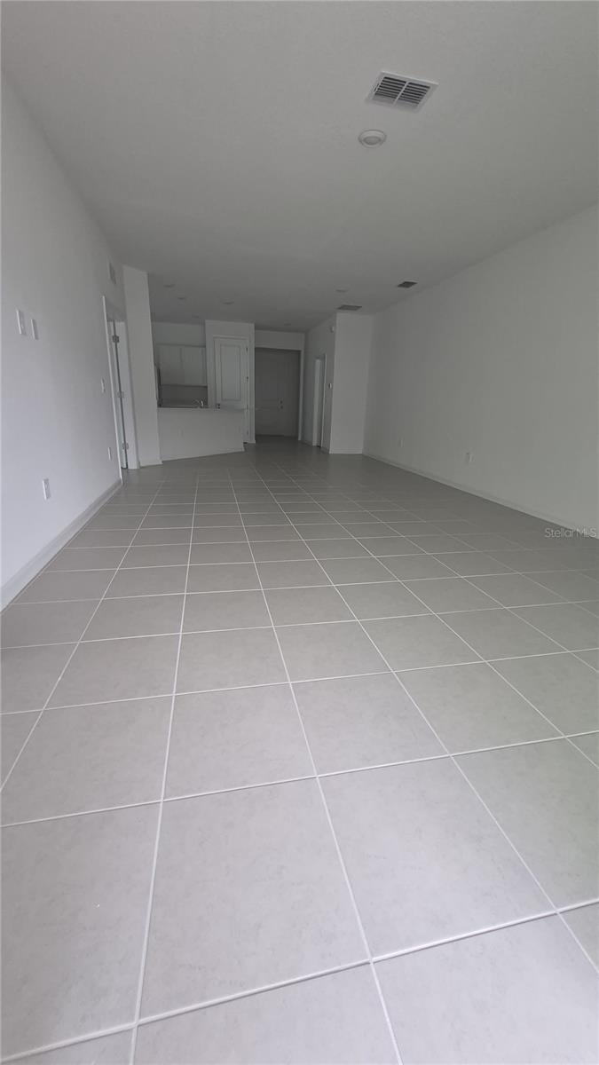 HAMILTON BLUFF SUB - Residential Lease