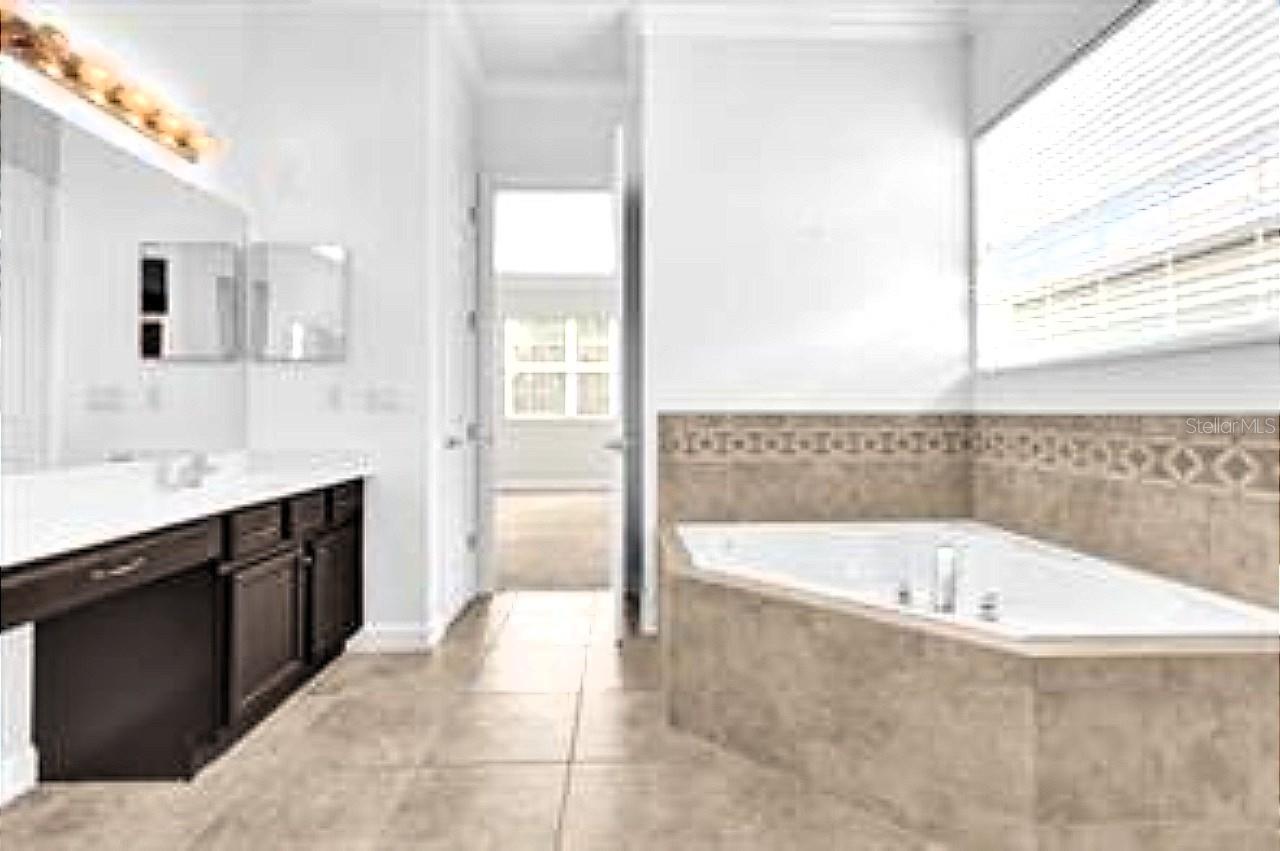 REUNION PH 2 PRCL 3 - Residential Lease