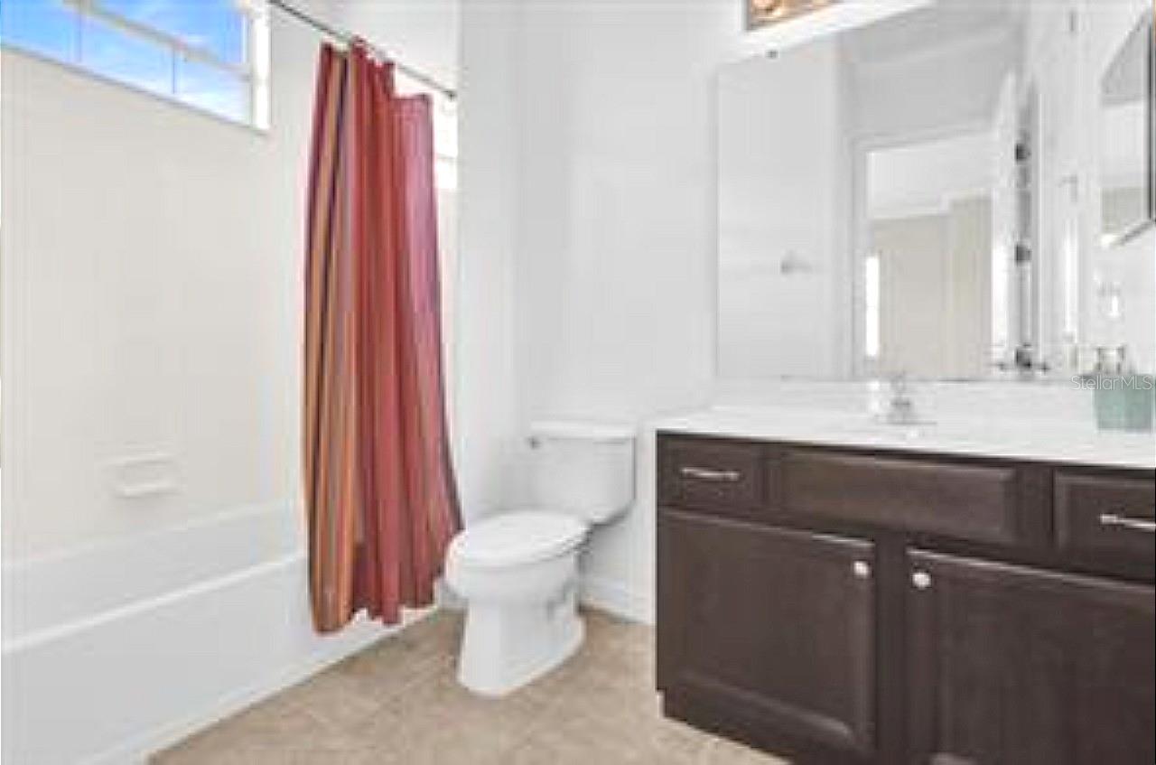 REUNION PH 2 PRCL 3 - Residential Lease