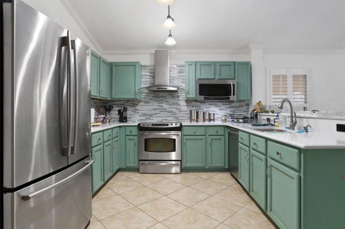 FALCON TRACE - Residential Lease