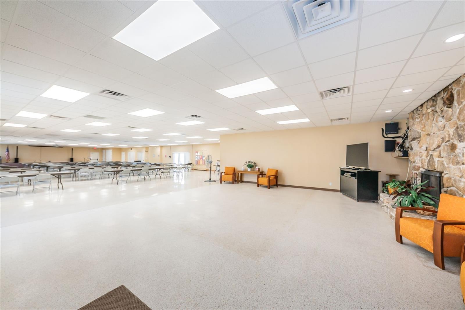 LAKE TARPON MOBILE HOME VILLAGE - Residential