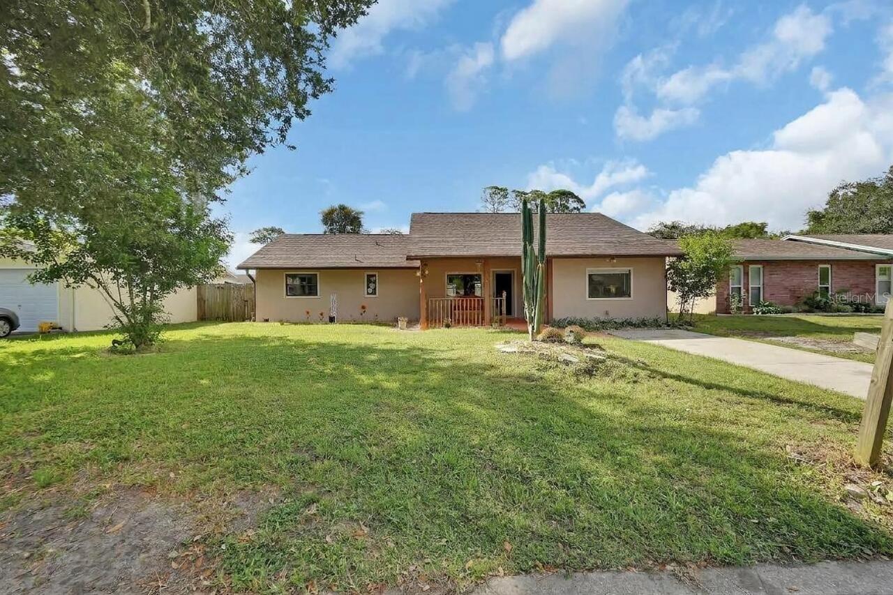 583 CAMBRIDGE CIRCLE