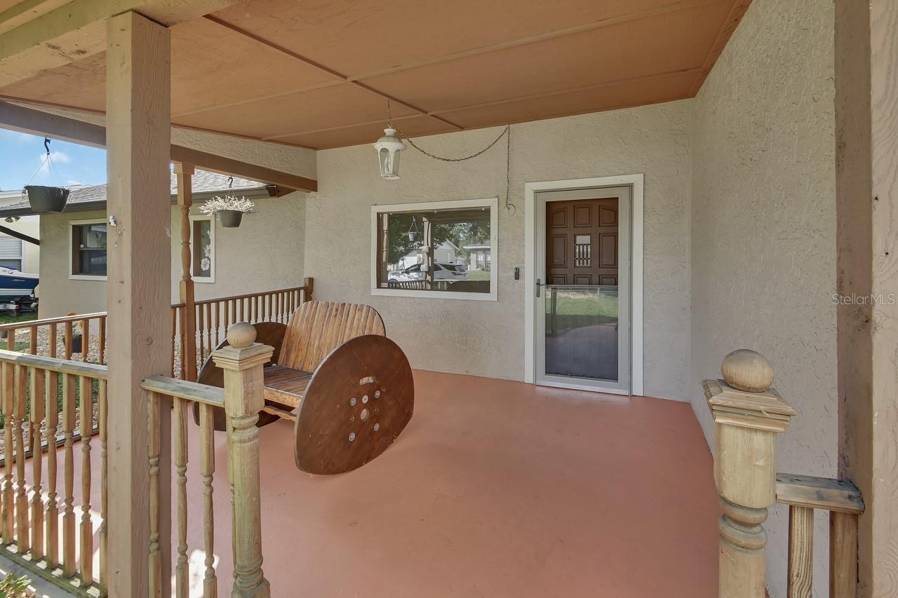 583 CAMBRIDGE CIRCLE