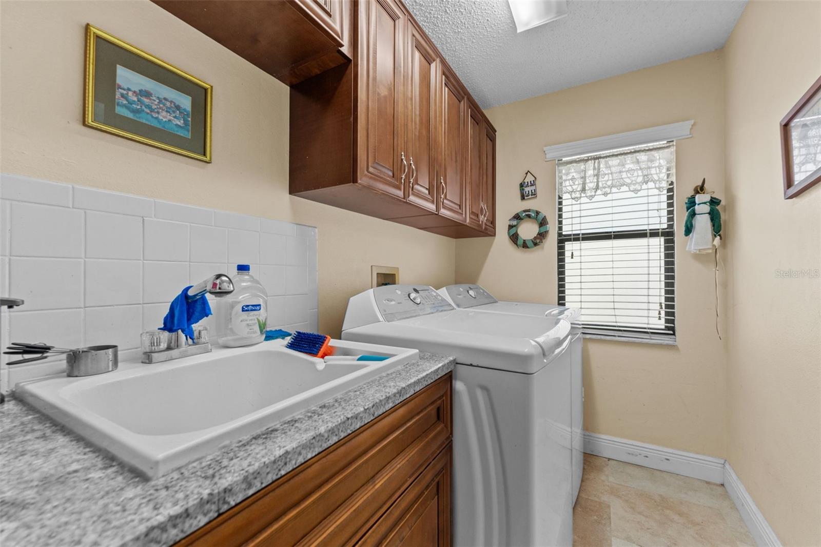 COUNTRYWAY PRCL B TRCT 13 & 14 - Residential