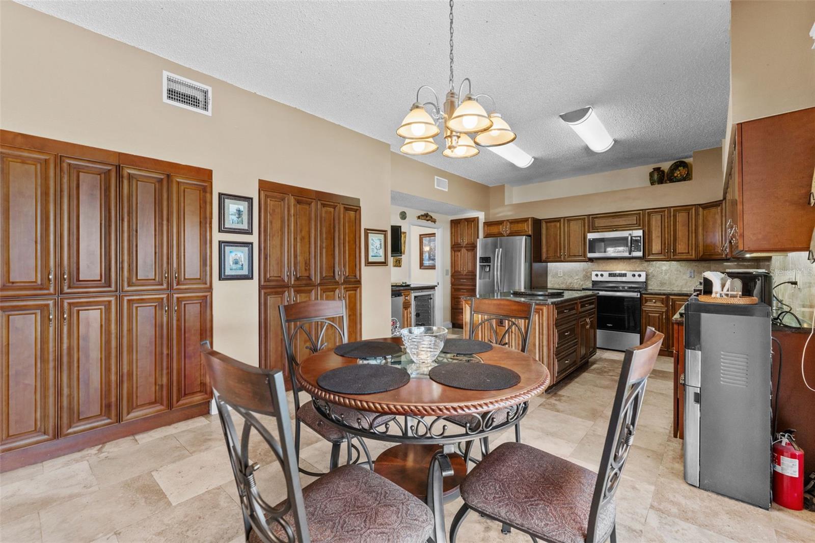 COUNTRYWAY PRCL B TRCT 13 & 14 - Residential