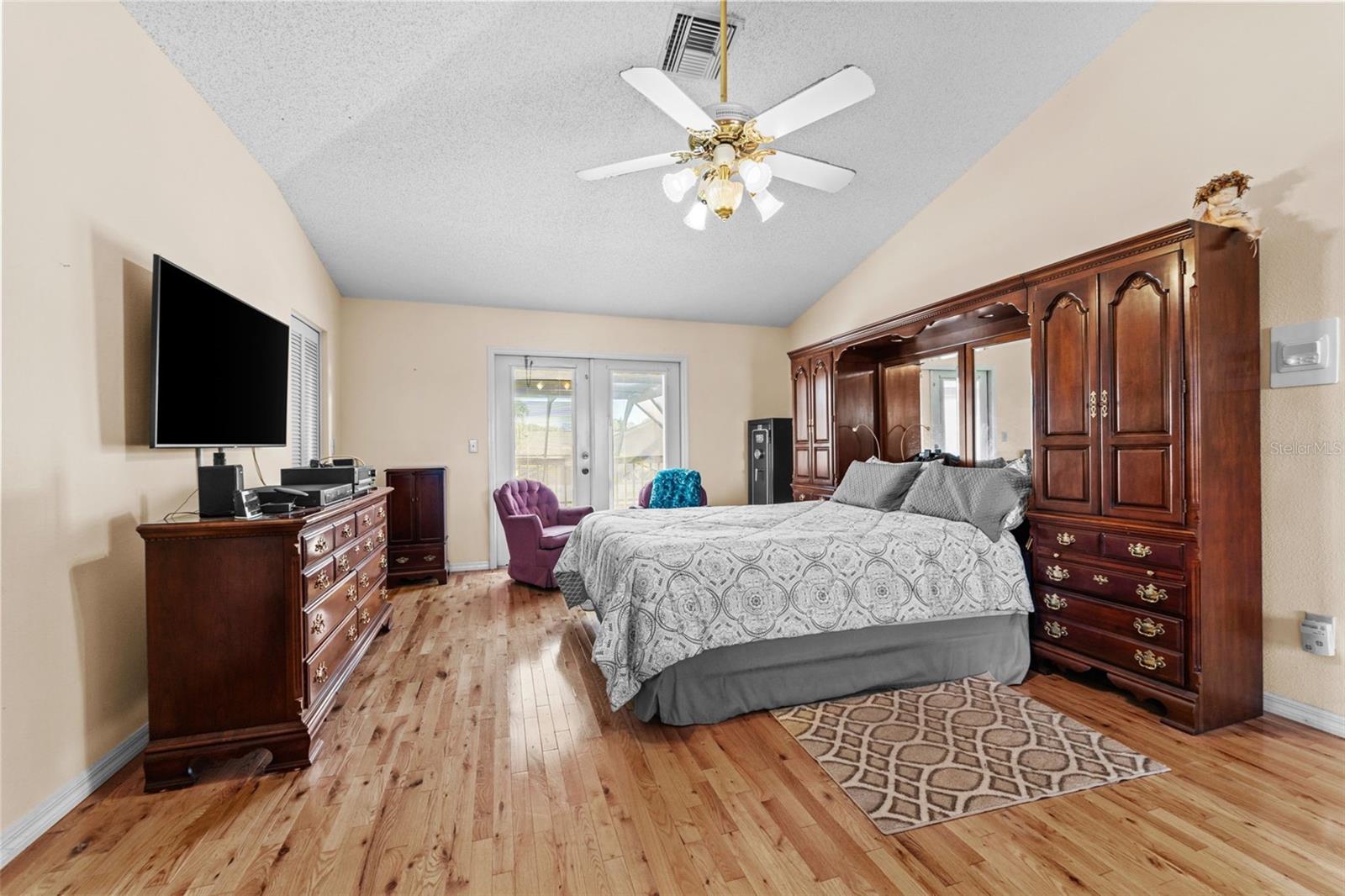 COUNTRYWAY PRCL B TRCT 13 & 14 - Residential