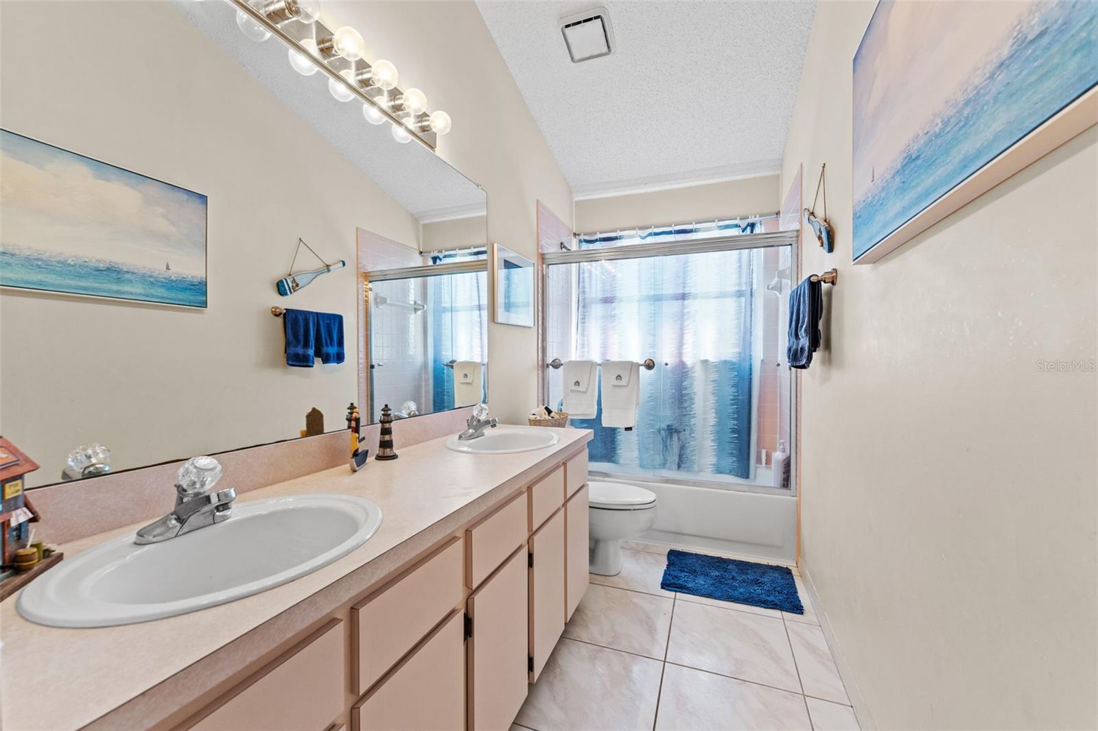 COUNTRYWAY PRCL B TRCT 13 & 14 - Residential