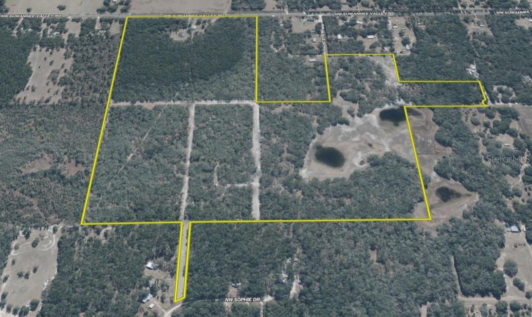 ROLLING PINES - Residential