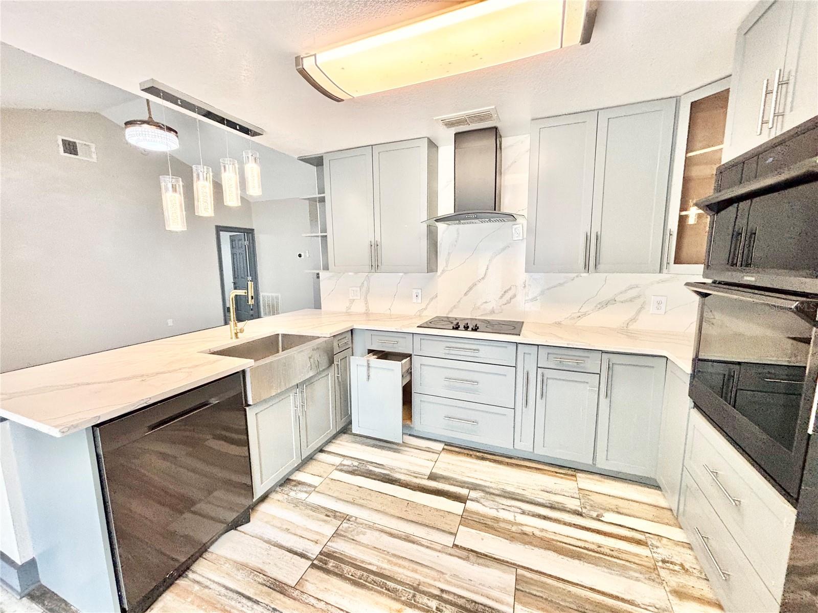 W H FARMERS - Residential