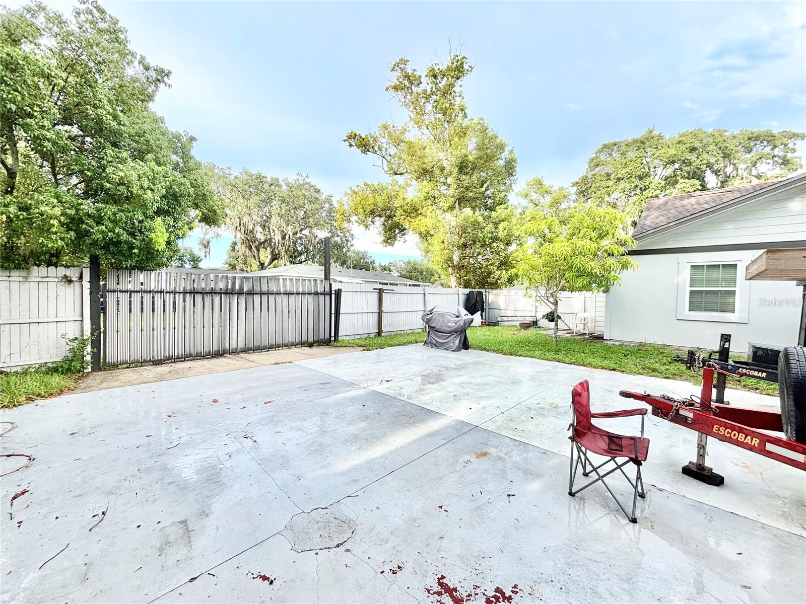 W H FARMERS - Residential