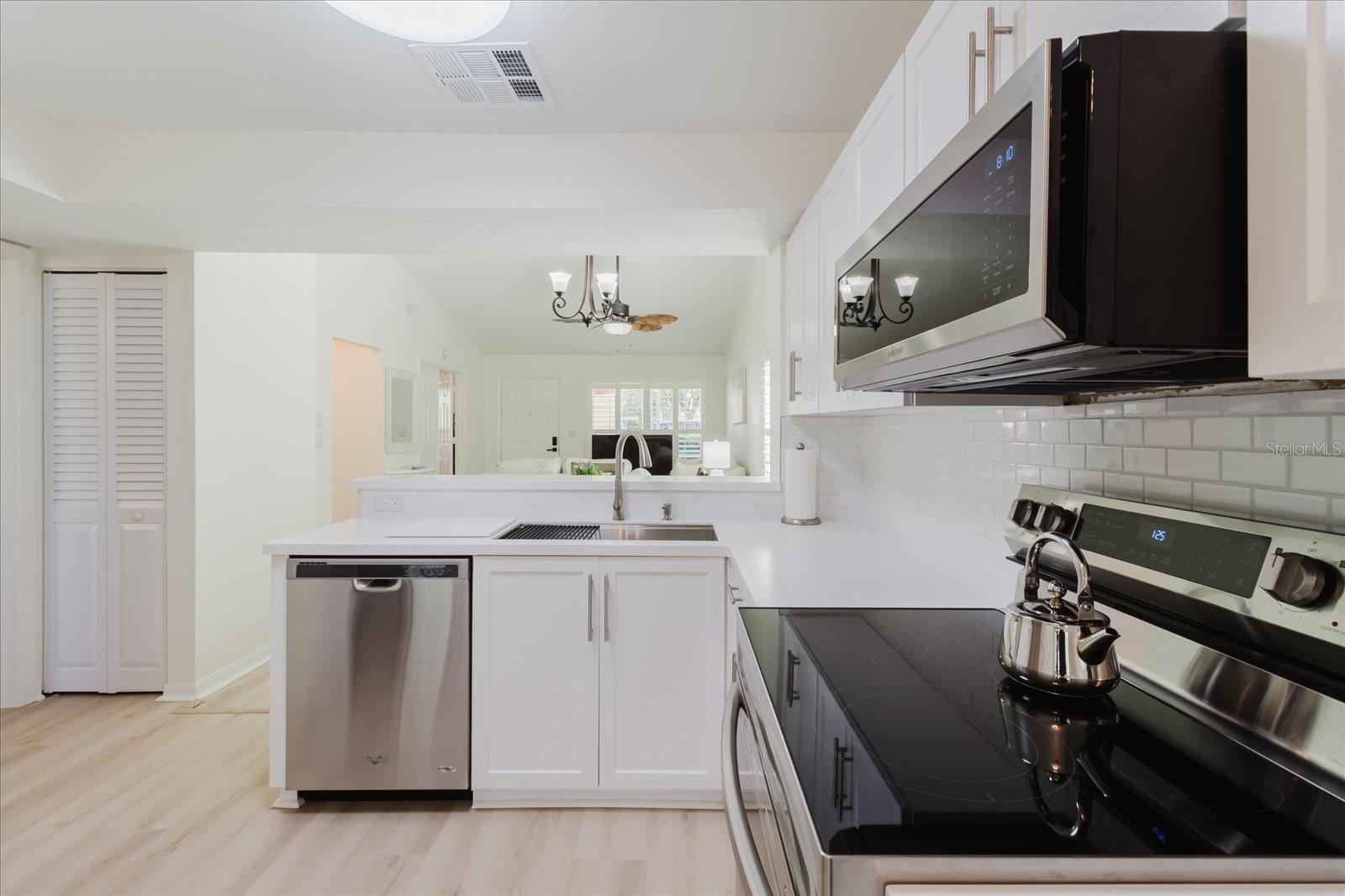 MILLPOND TRACE CONDO - Residential