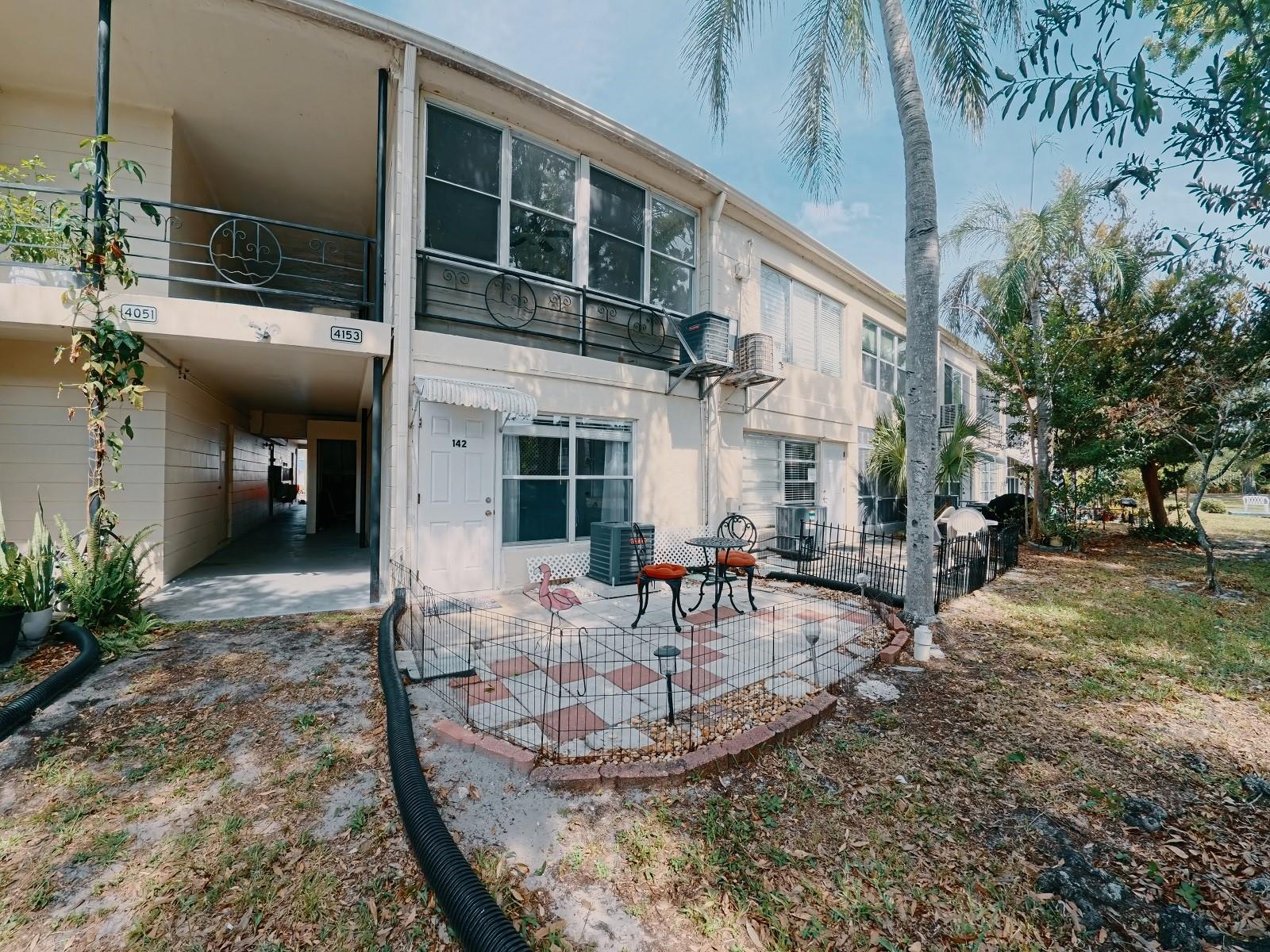 CLEARVIEW OAKS BLDG 9 - Residential