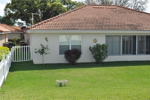 A home in WINTER HAVEN