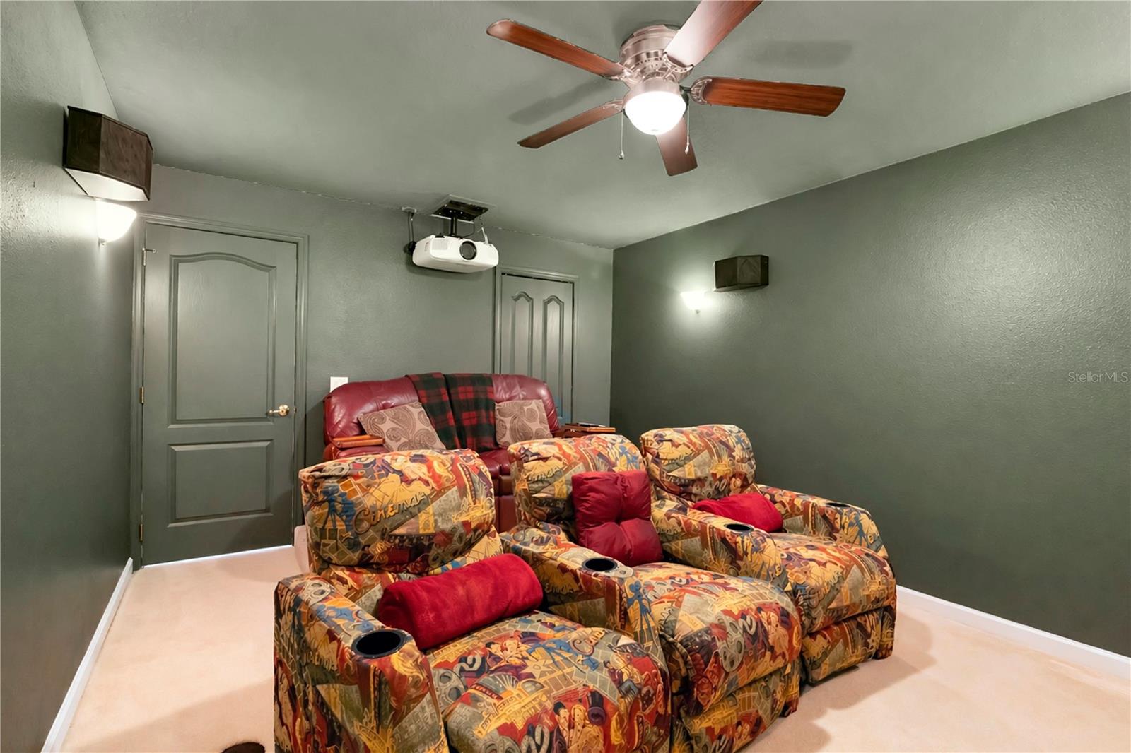 WESTOVER CLUB PH 01 44/139 - Residential