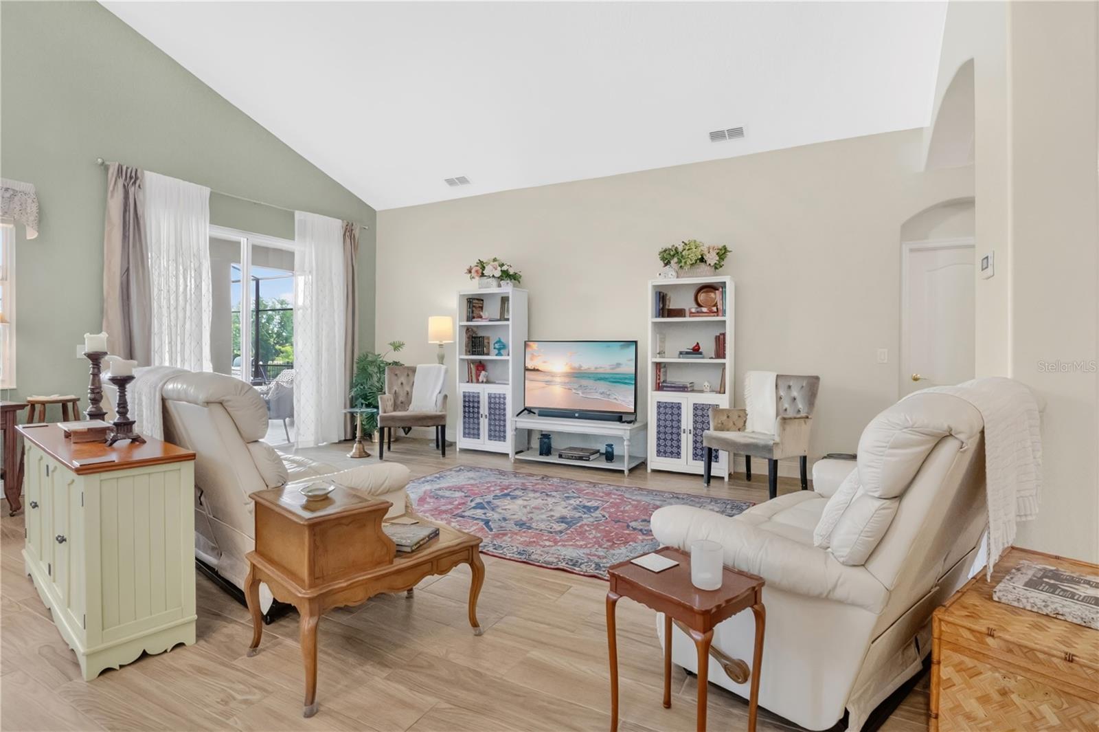 WESTOVER CLUB PH 01 44/139 - Residential