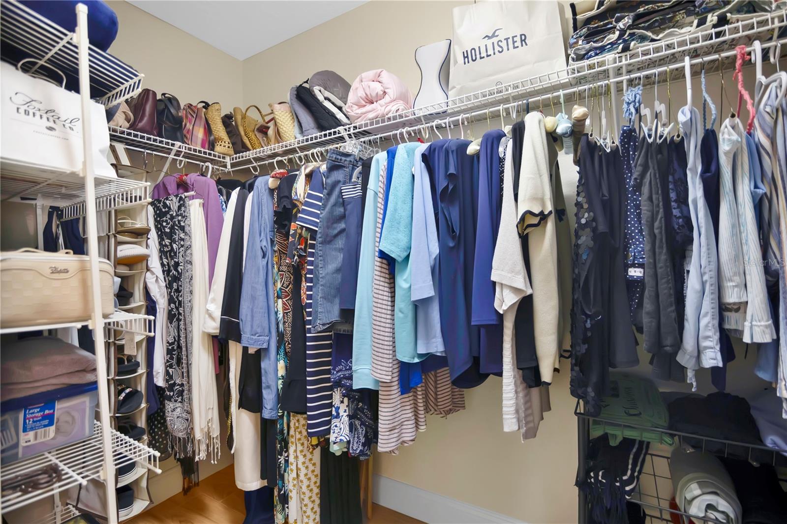 WESTOVER CLUB PH 01 44/139 - Residential