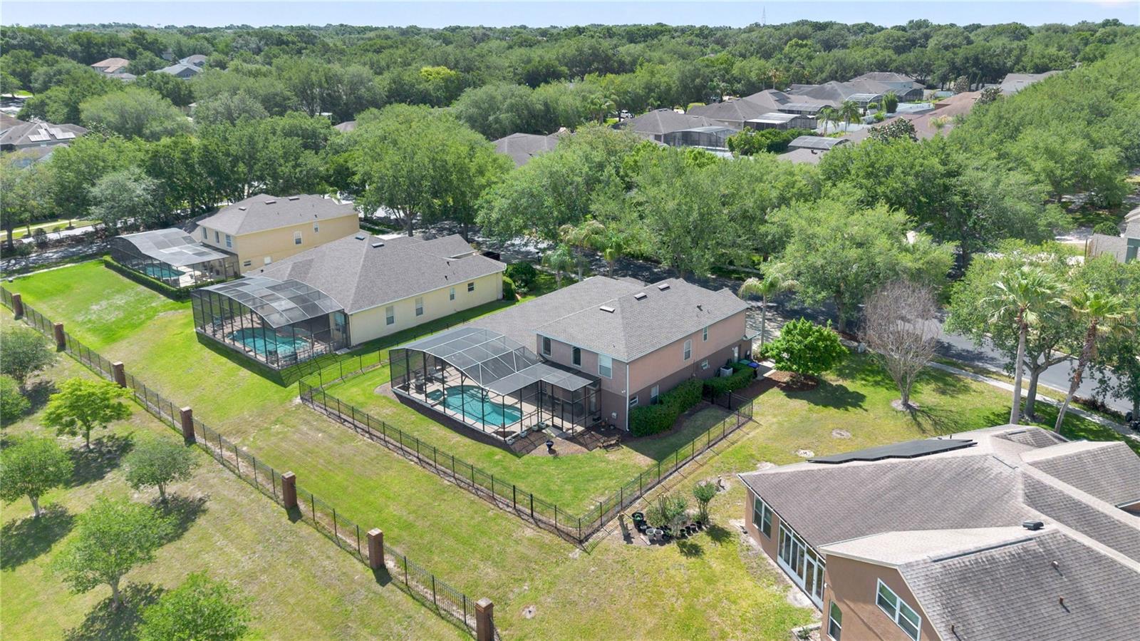 WESTOVER CLUB PH 01 44/139 - Residential