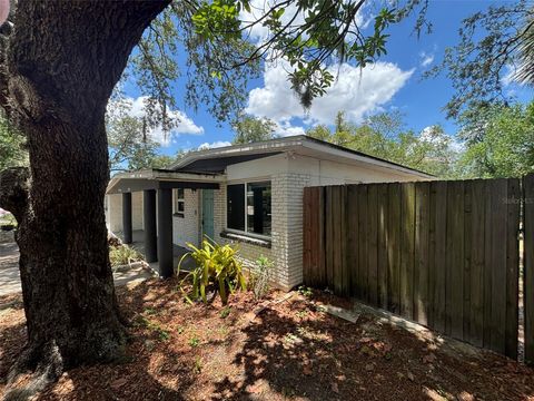 Photo of 2908 E Howell Street, Tampa, FL 33610 (MLS # TB8511821)