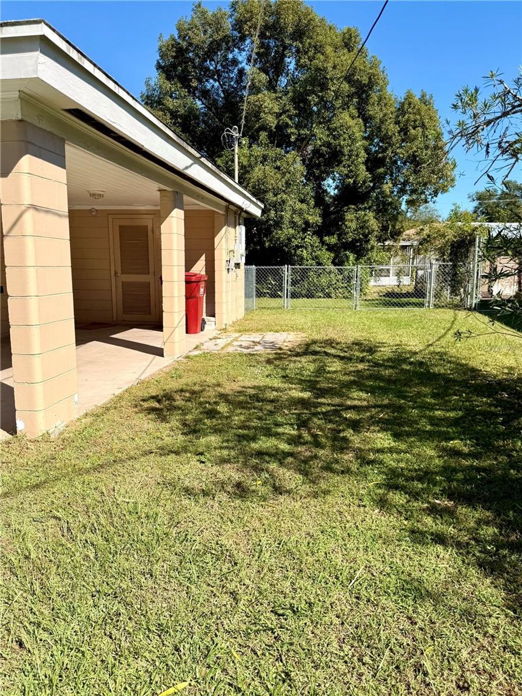 Photo of 1008 N Maryland Avenue, Plant City, FL 33563 (MLS # TB8442923)