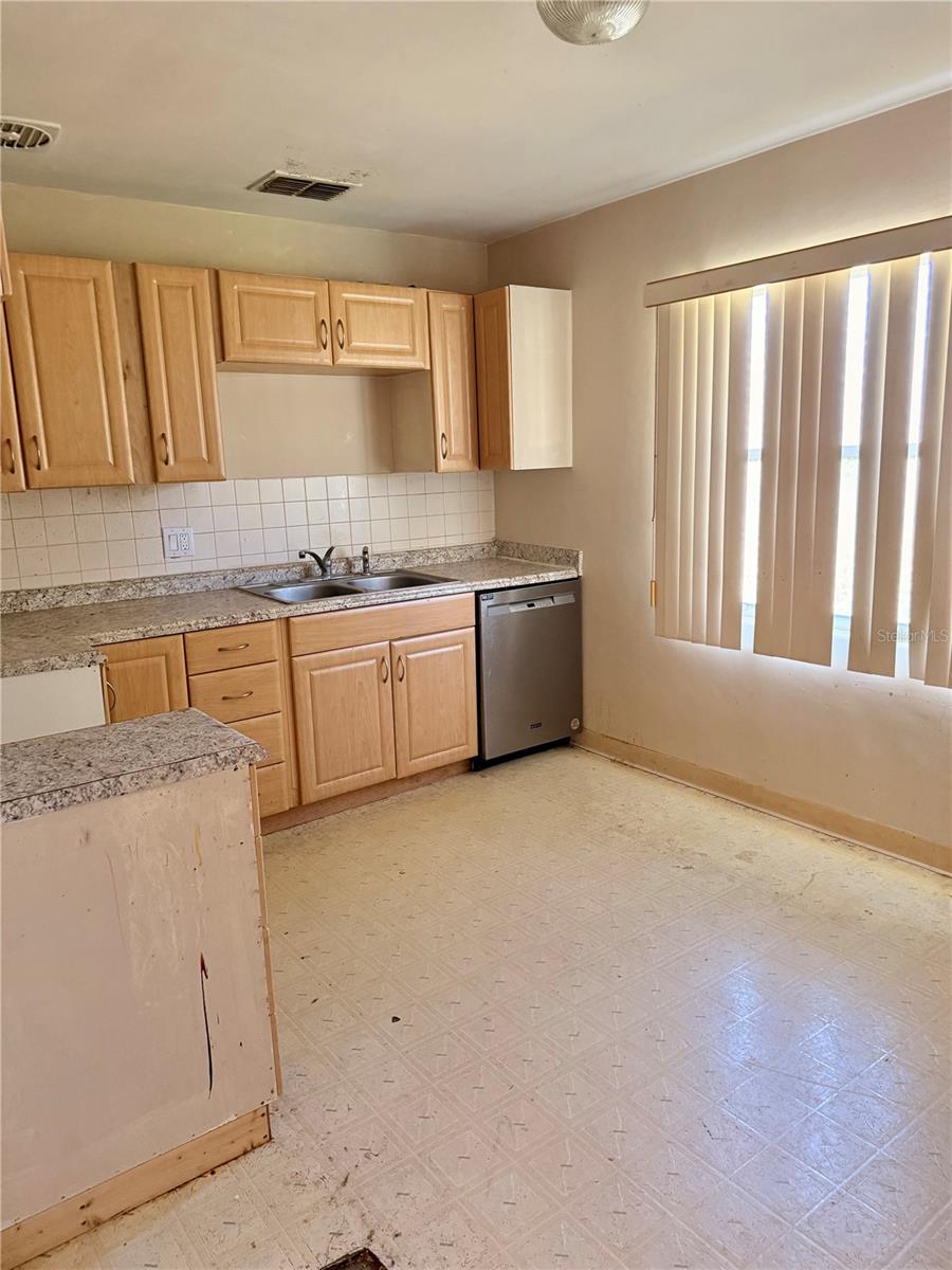 PALM HEIGHTS - Residential