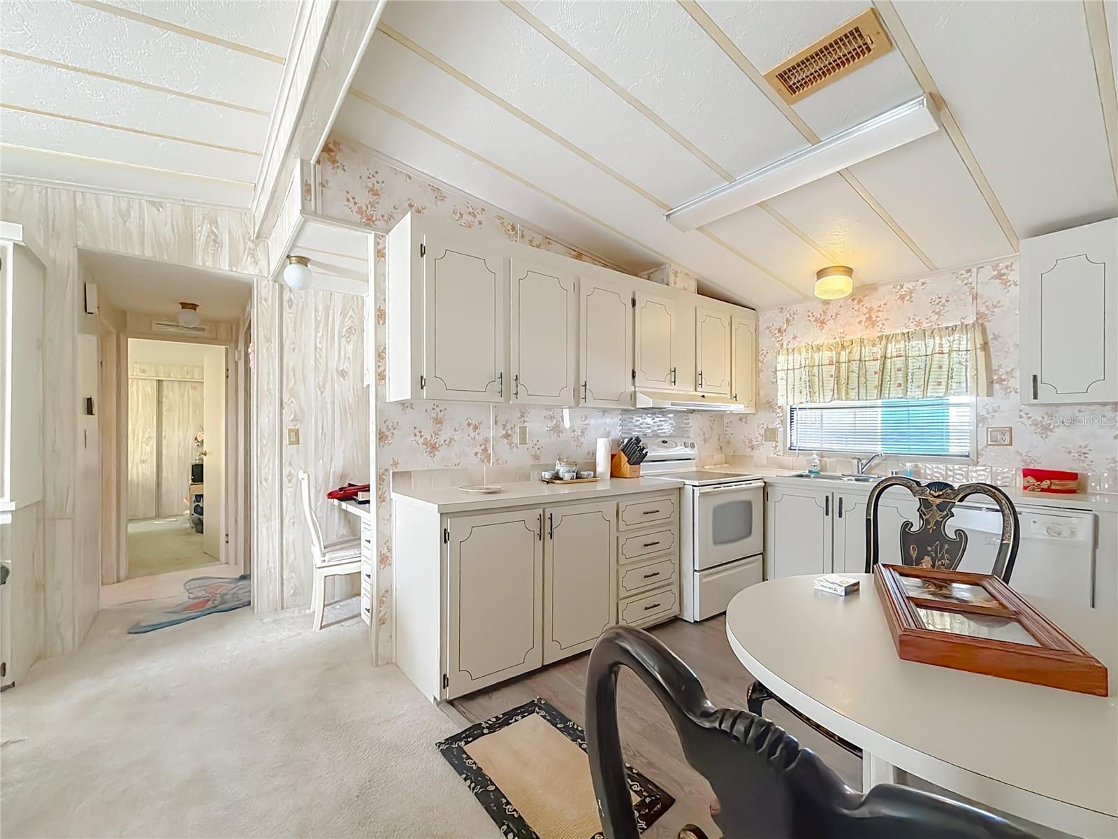 TIMBERWOODS ESTATES - Residential