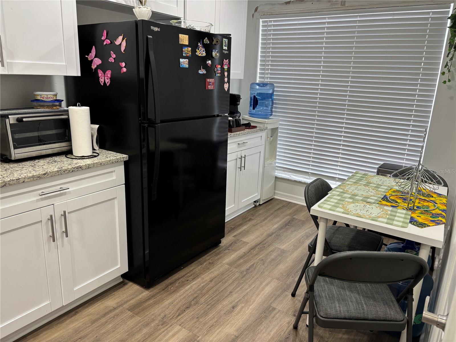 WINDSOR WALK - Residential