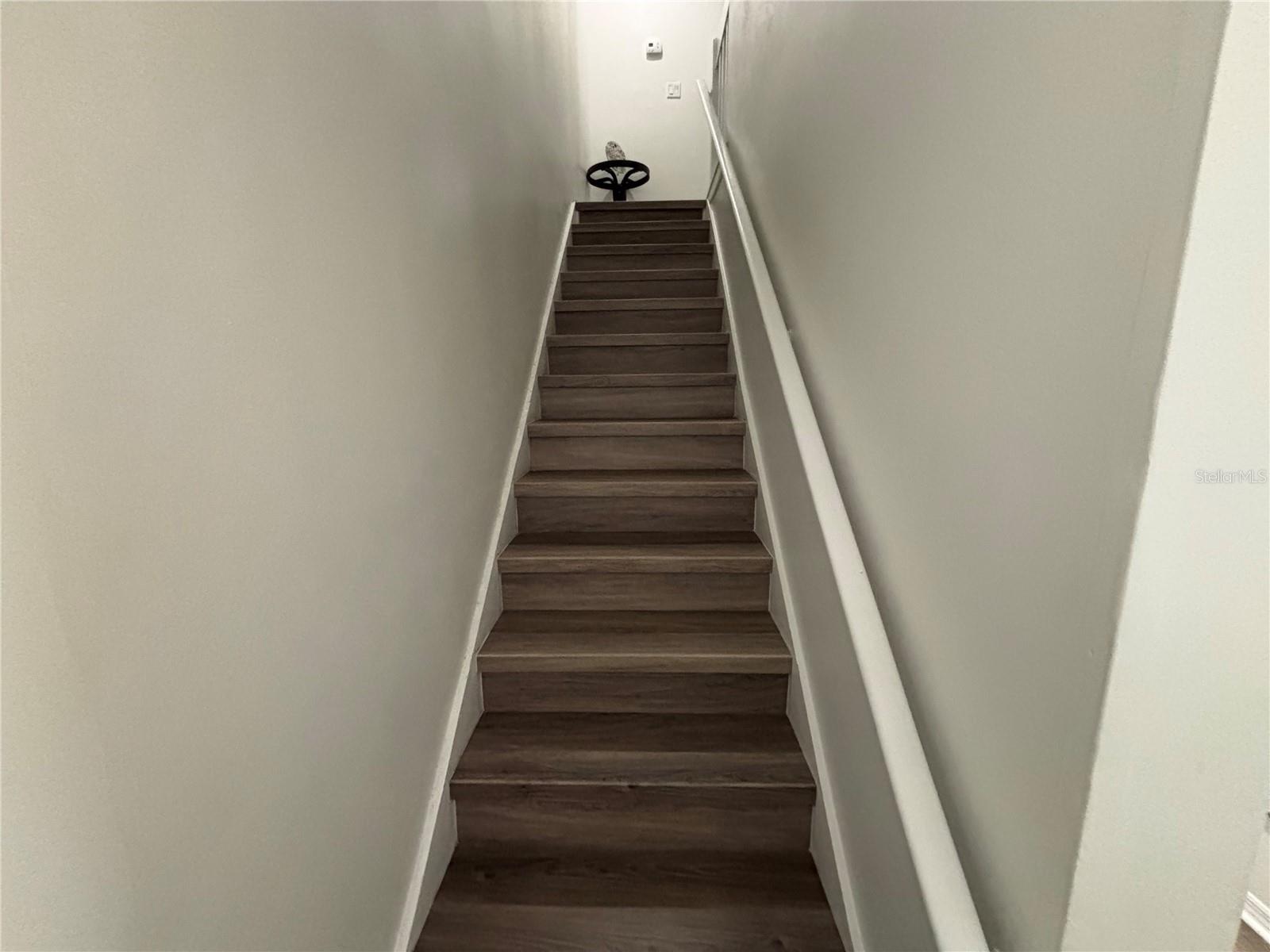 WINDSOR WALK - Residential