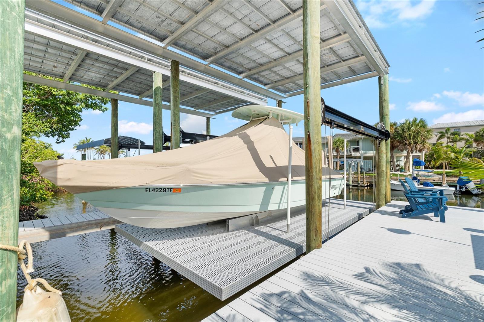 BG YACHT BASIN DAMFIWILL - Residential