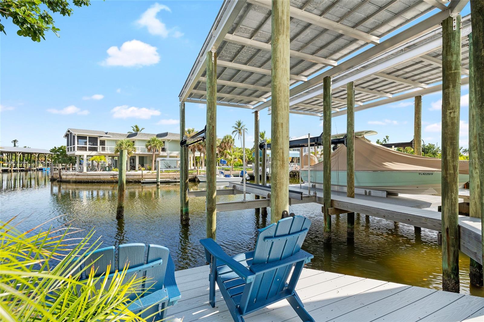 BG YACHT BASIN DAMFIWILL - Residential