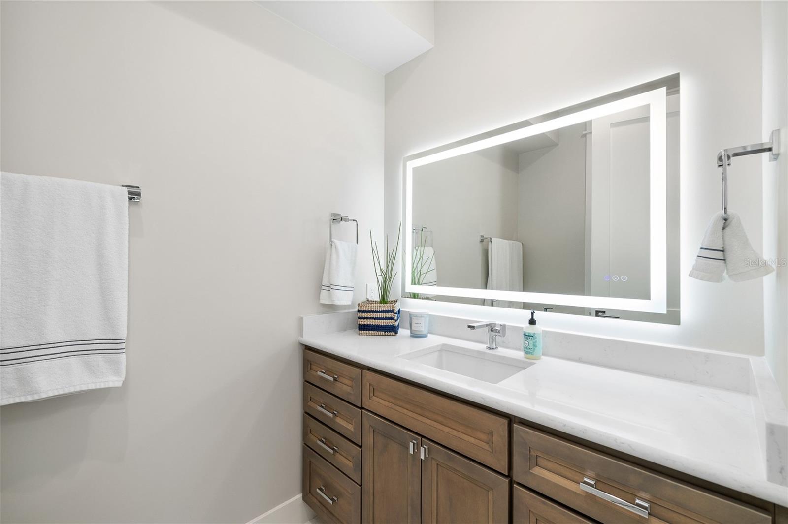 BG YACHT BASIN DAMFIWILL - Residential