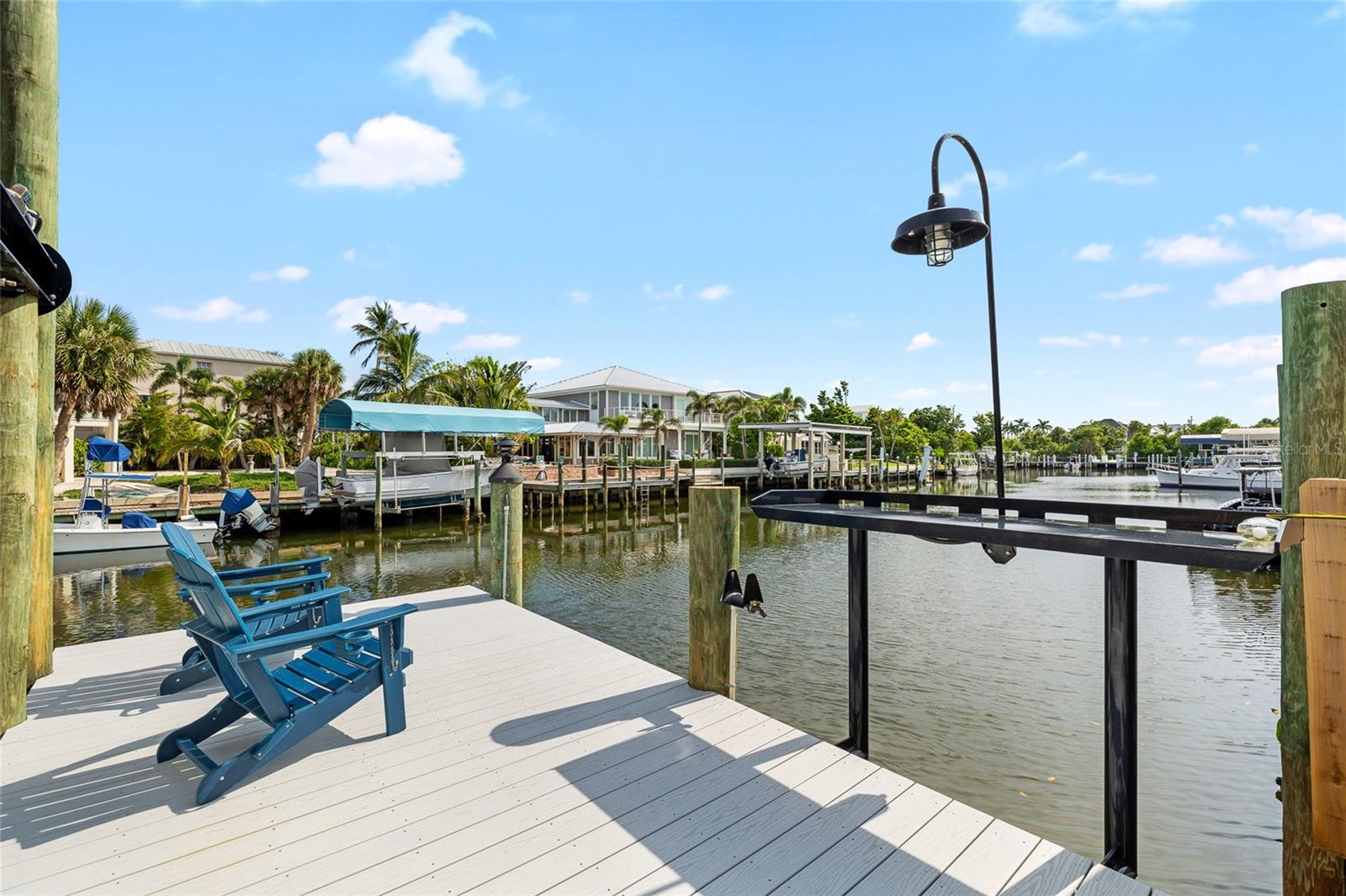 BG YACHT BASIN DAMFIWILL - Residential