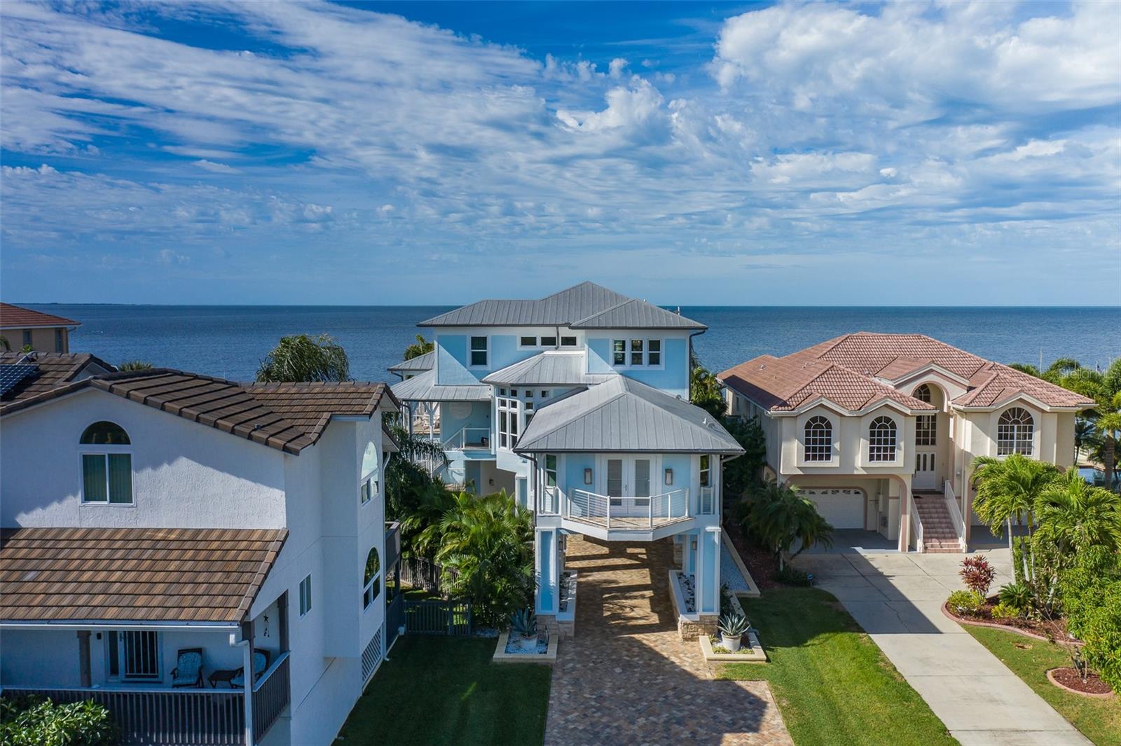 GULF HARBORS SOUTH BEACH - Residential