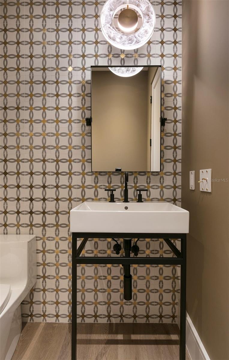 OSCEOLA SHORES SEC 01 - Residential