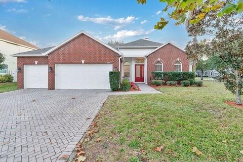 Photo of 101 Galileo Way, Oviedo, FL 32765 (MLS # O6371817)