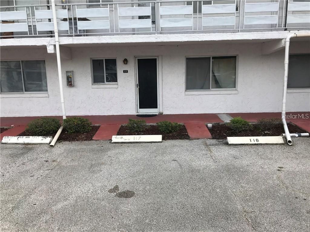 Photo of 1100 Martinique Drive #117, Winter Haven, FL 33884 (MLS # S5135085)