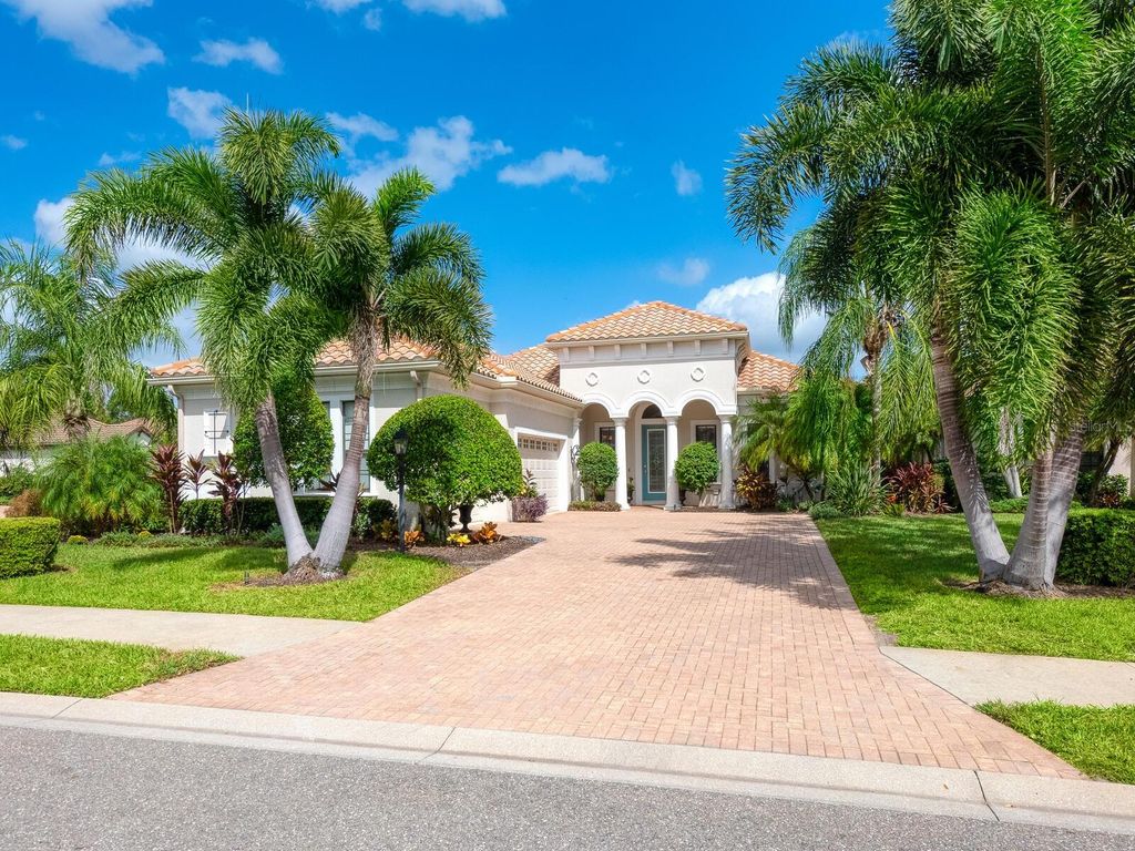 Photo of 12705 Stone Ridge Place, Lakewood Ranch, FL 34202 (MLS # A4667522)