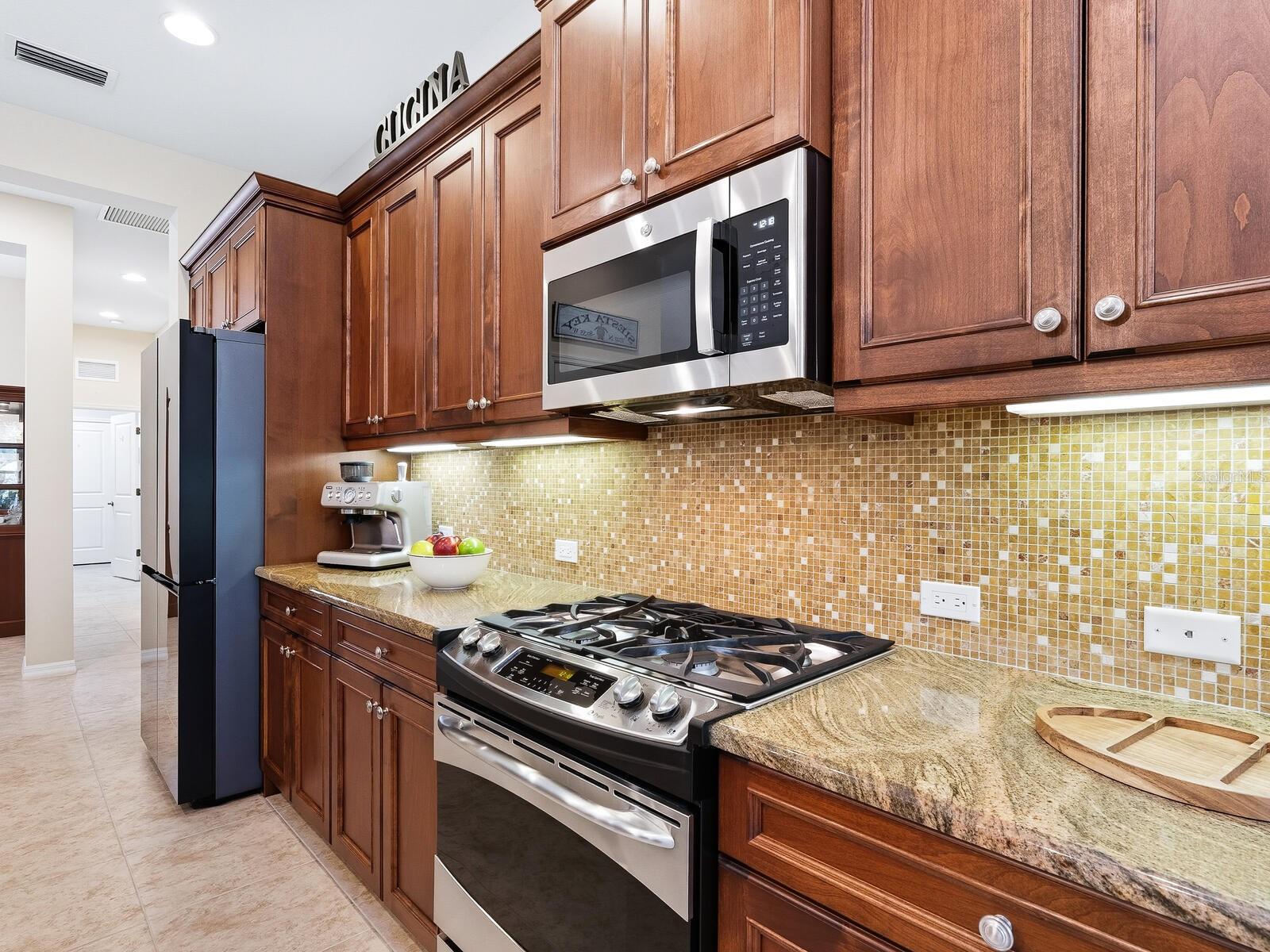 STONE RIDGE AT LAKEWOOD RANCH COUNTRY CLUB - Residential