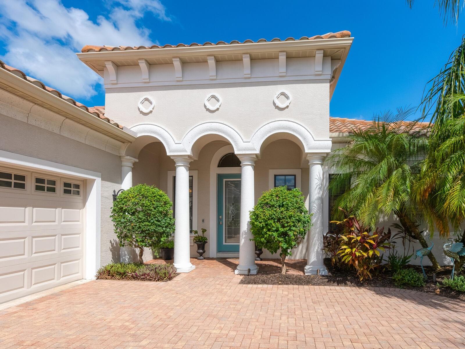STONE RIDGE AT LAKEWOOD RANCH COUNTRY CLUB - Residential