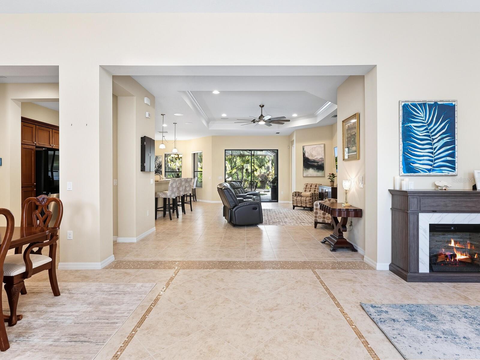 STONE RIDGE AT LAKEWOOD RANCH COUNTRY CLUB - Residential