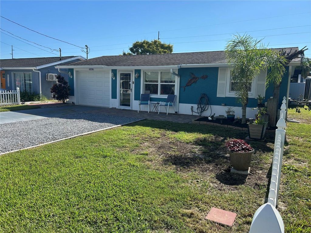 Photo of 13736 Judy Avenue, Hudson, FL 34667 (MLS # TB8411818)