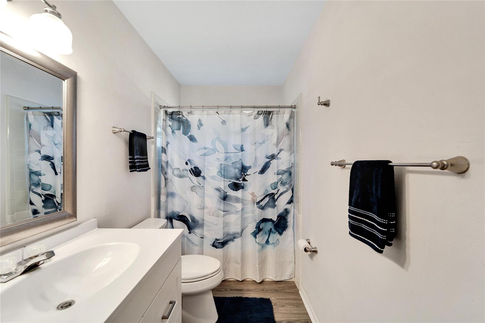 DEL WEBBS SUN CITY FLORIDA UN - Residential Lease