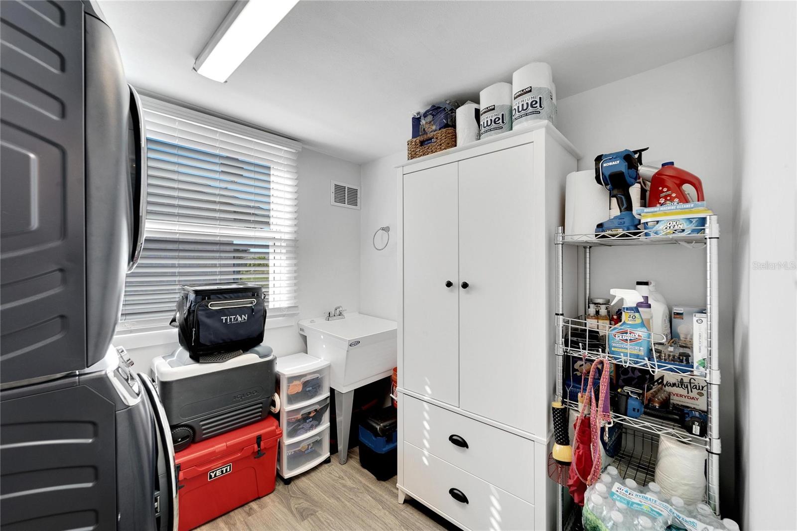 DEL WEBBS SUN CITY FLORIDA UN - Residential Lease