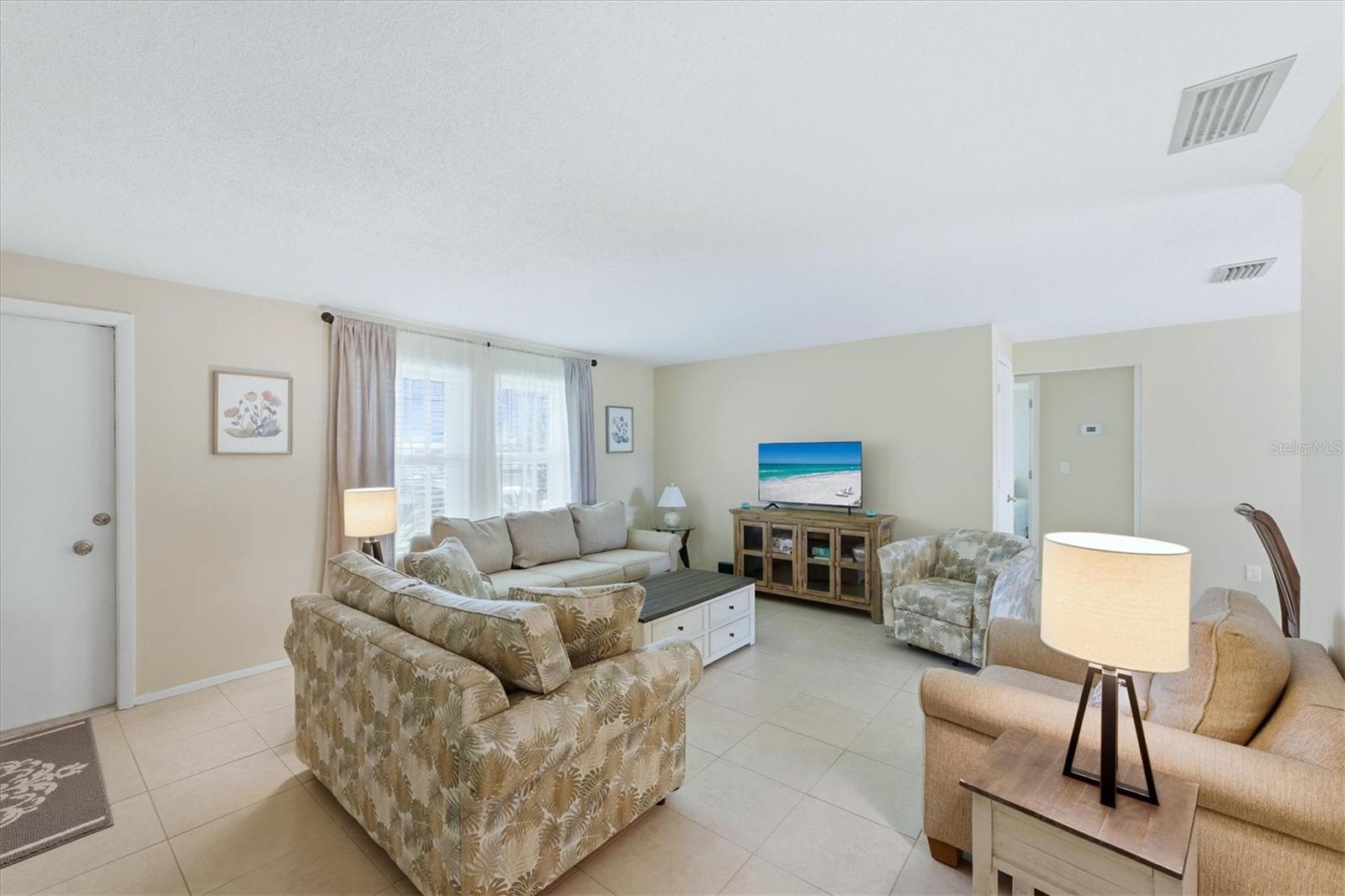 ROTONDA WEST OAKLAND HILLS - Residential