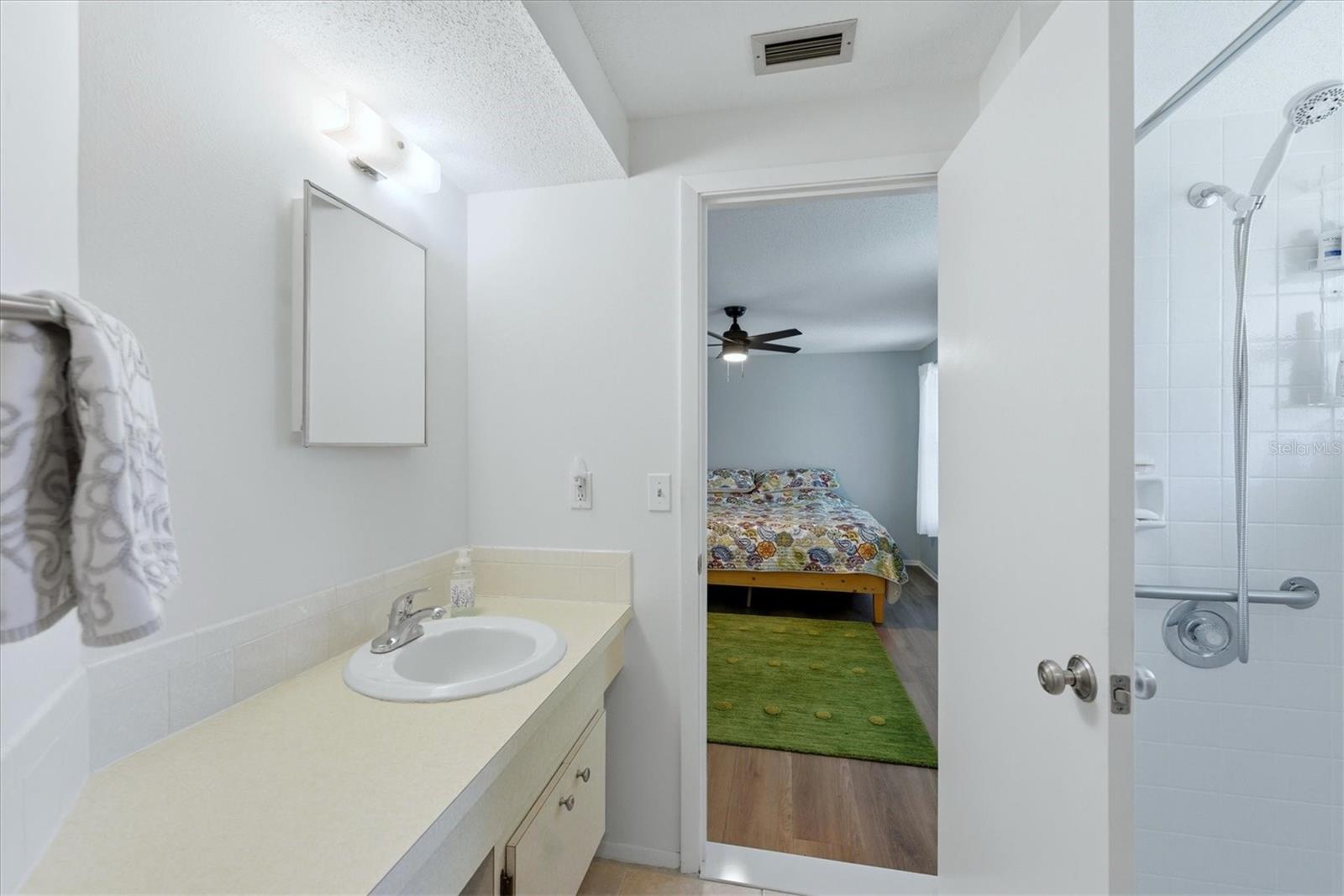 ROTONDA WEST OAKLAND HILLS - Residential