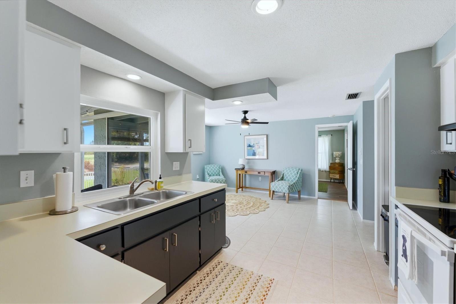 ROTONDA WEST OAKLAND HILLS - Residential