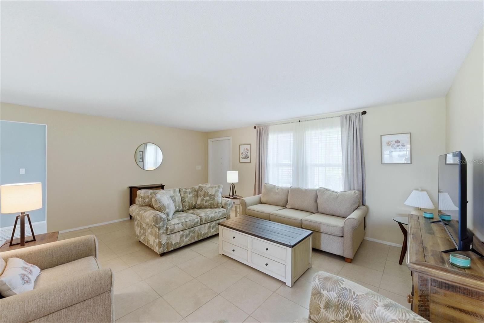 ROTONDA WEST OAKLAND HILLS - Residential