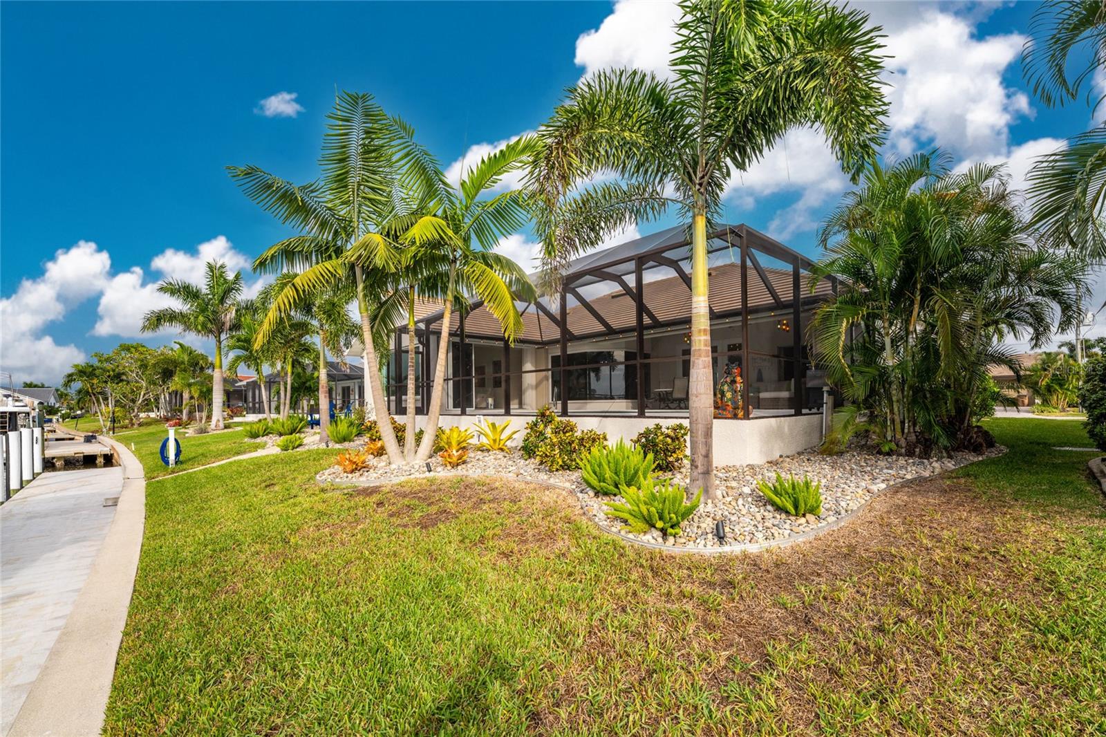 PUNTA GORDA ISLES SEC 12 - Residential