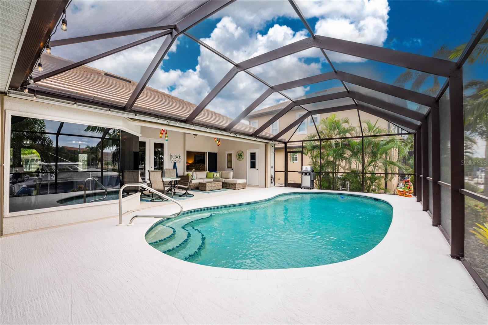 PUNTA GORDA ISLES SEC 12 - Residential