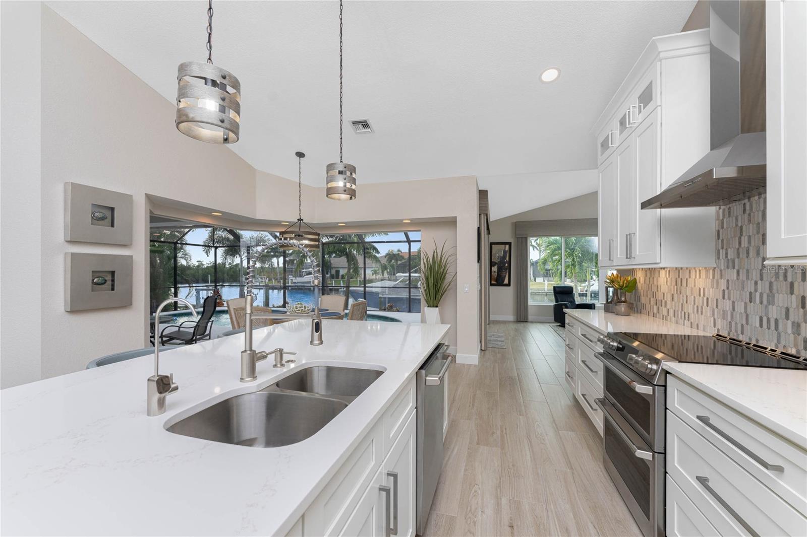 PUNTA GORDA ISLES SEC 12 - Residential